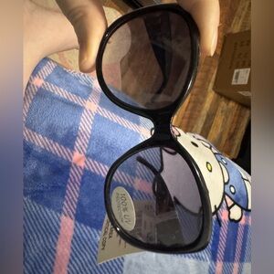 Liz Claiborne Black Sunglasses with Silver Accent